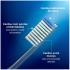 Kit Escova Dental Oral-B Sensitive Indicator Extra Macia e Fio Dental Oral-B Satin Floss